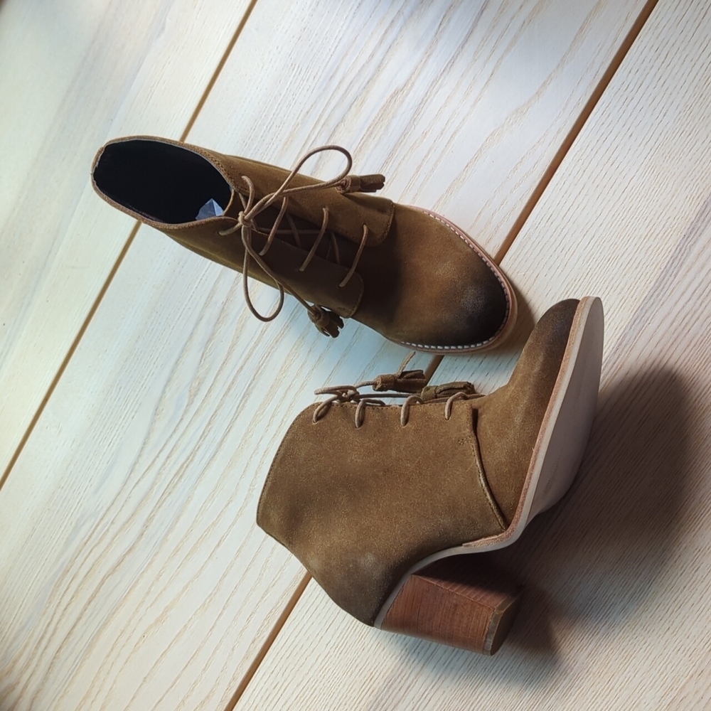 🆕🌿SUEDE BOHO BOOTIES🌿 - Picture 2 of 8